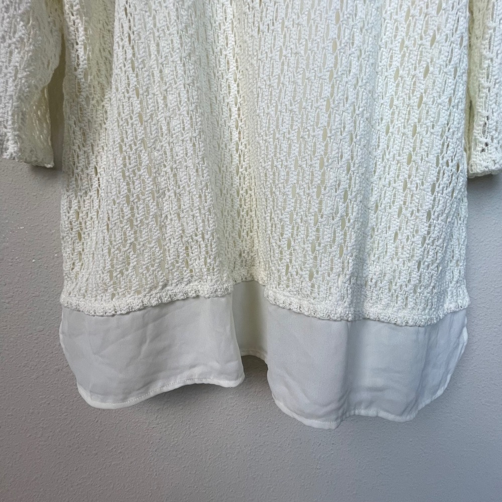 Reba Woman Crochet Tunic Top Cream‎ White Lace Up V Neck 3/4 Sleeve Plus Size 2X - Picture 4 of 9